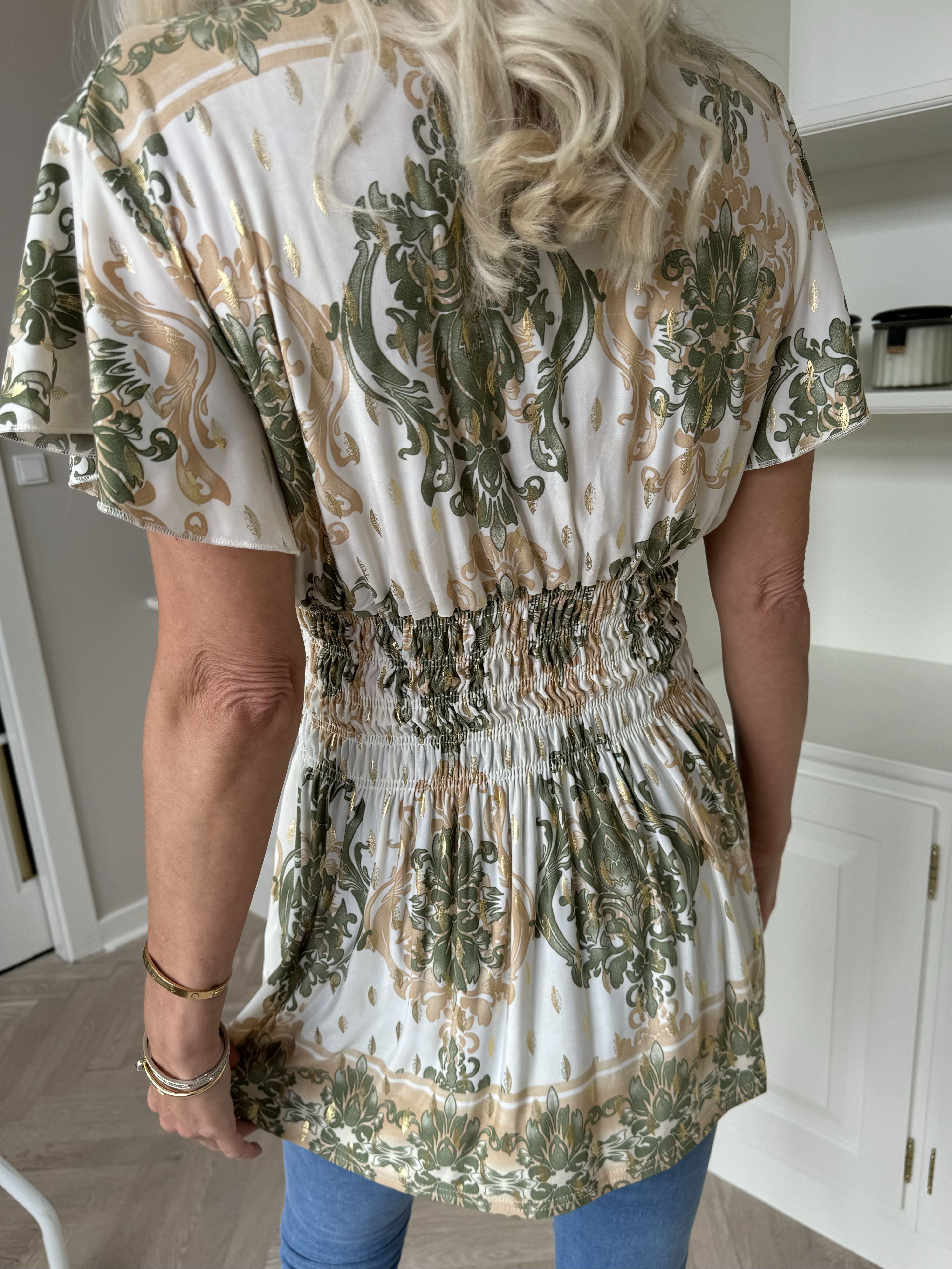 Pams Elegance Shirt - Sød elastisk bluse med fint print